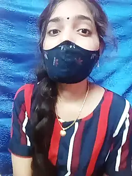 Snapshot of Cute-Simmi chatting on 01/21/25, 05:05 Cute-Simmi online show from 01/21/25, 05:05