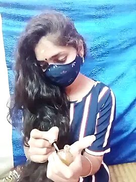 Snapshot of Cute-Simmi chatting on 01/28/25, 09:08 Cute-Simmi online show from 01/28/25, 09:08