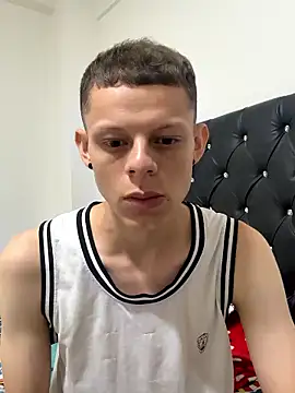 Snapshot of Daddyrich_632 chatting on 01/13/26, 08:08 Daddyrich 632 online show from 01/13/26, 08:08