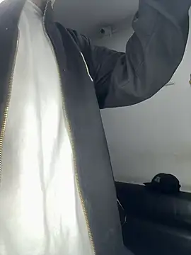 Snapshot of Daddyrich_632 chatting on 02/11/26, 07:57 Daddyrich 632 online show from 02/11/26, 07:57