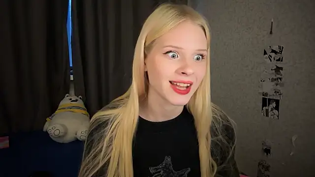 lisa barbie online show from 01/08/25, 11:43