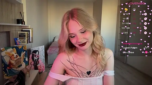 lisa barbie online show from 09/26/25, 02:43