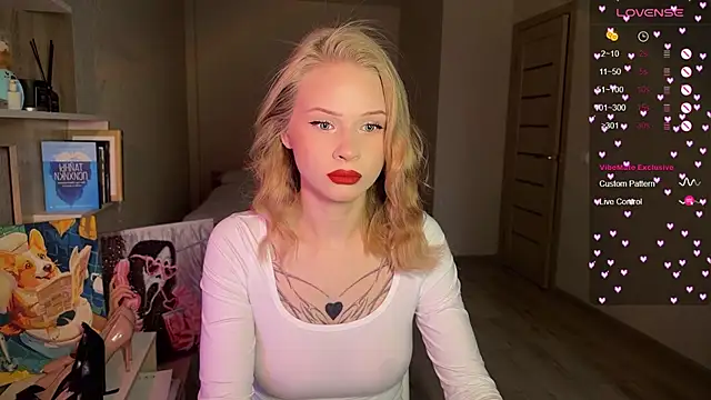 lisa barbie online show from 11/18/25, 07:46