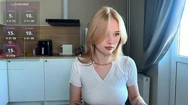 lisa barbie online show from 05/02/26, 09:25