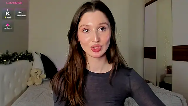 Snapshot of tender_babyy chatting on 12/20/24, 05:51 tender babyy online show from 12/20/24, 05:51