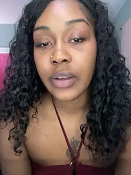Snapshot of ebonycatlisaaaalime chatting on 03/31/26, 04:18 ebonycatlisaaaalime online show from 03/31/26, 04:18