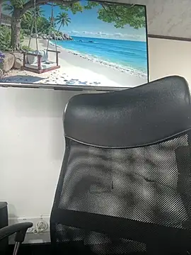 Amy Kiitty  online show from 06/23/26, 02:04