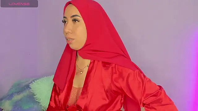 Snapshot of Sweet_hot_mia chatting on 01/28/25, 07:32 Sweet hot mia online show from 01/28/25, 07:32