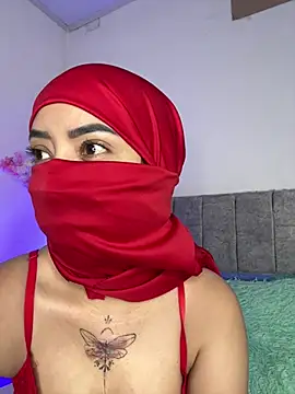 Sweet hot mia online show from 05/07/26, 02:11