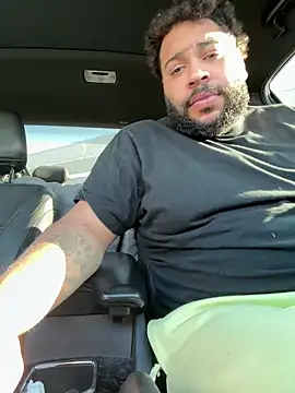 Snapshot of B_and_K chatting on 12/31/24, 06:13 B and K online show from 12/31/24, 06:13