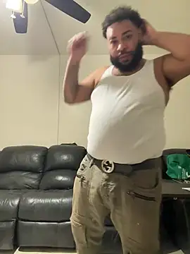 Snapshot of B_and_K chatting on 01/10/25, 10:25 B and K online show from 01/10/25, 10:25