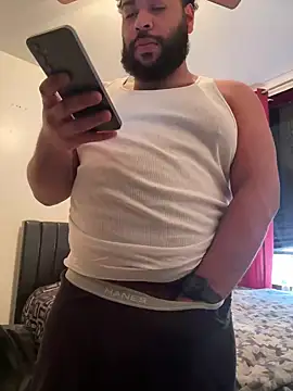 Snapshot of B_and_K chatting on 01/30/25, 04:13 B and K online show from 01/30/25, 04:13