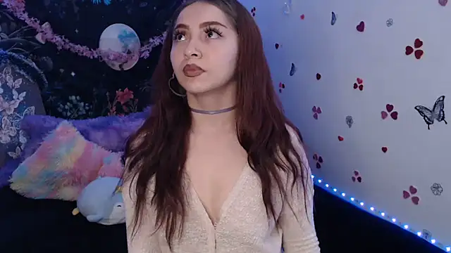 Emillyy m online show from 09/20/25, 10:11