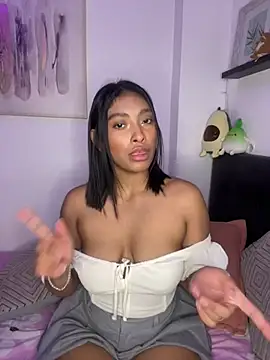 Isabella fasilier online show from 02/06/25, 12:33