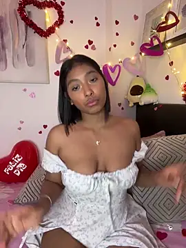 Isabella fasilier online show from 02/15/25, 03:52