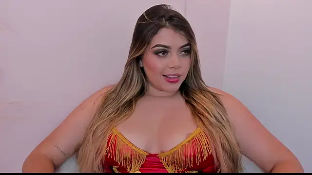 thaliafox  online show from 12/18/24, 06:32