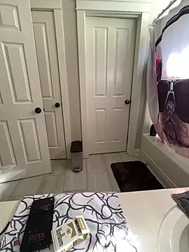 Snapshot of Pressure69mee chatting on 01/28/25, 03:57 Pressure69mee online show from 01/28/25, 03:57