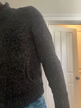 Snapshot of Pressure69mee chatting on 02/01/25, 02:45 Pressure69mee online show from 02/01/25, 02:45