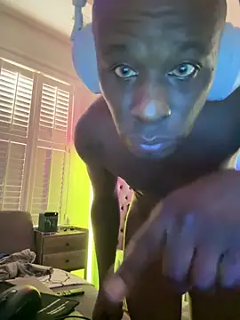 Snapshot of Pressure69mee chatting on 02/07/25, 06:02 Pressure69mee online show from 02/07/25, 06:02