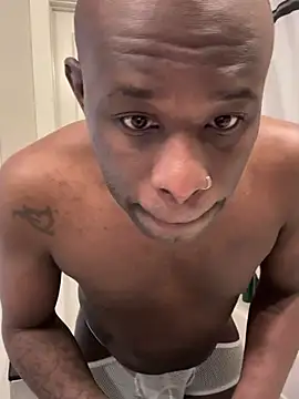 Snapshot of Pressure69mee chatting on 03/15/25, 03:29 Pressure69mee online show from 03/15/25, 03:29