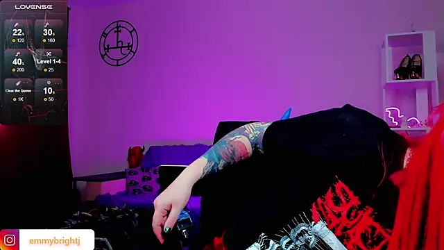 Snapshot of Emmybrightj_ chatting on 01/06/25, 01:53 Emmybrightj  online show from 01/06/25, 01:53