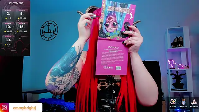 Snapshot of Emmybrightj_ chatting on 01/10/25, 12:06 Emmybrightj  online show from 01/10/25, 12:06