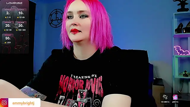 Snapshot of Emmybrightj_ chatting on 02/01/25, 03:30 Emmybrightj  online show from 02/01/25, 03:30
