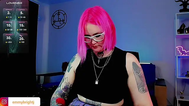 Snapshot of Emmybrightj_ chatting on 02/01/25, 06:32 Emmybrightj  online show from 02/01/25, 06:32