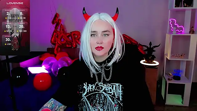 Snapshot of Emmybrightj_ chatting on 02/06/25, 06:40 Emmybrightj  online show from 02/06/25, 06:40
