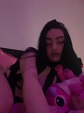 Gya Rue online show from 11/21/25, 01:04