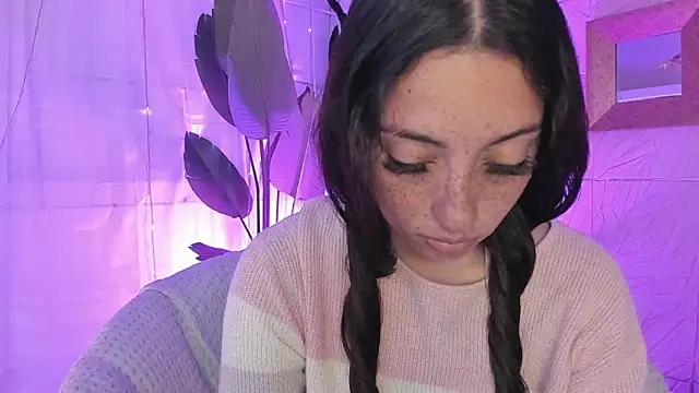 sadashi moon  online show from 02/12/25, 12:37