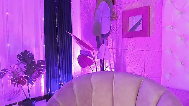 sadashi moon  online show from 03/05/25, 12:38