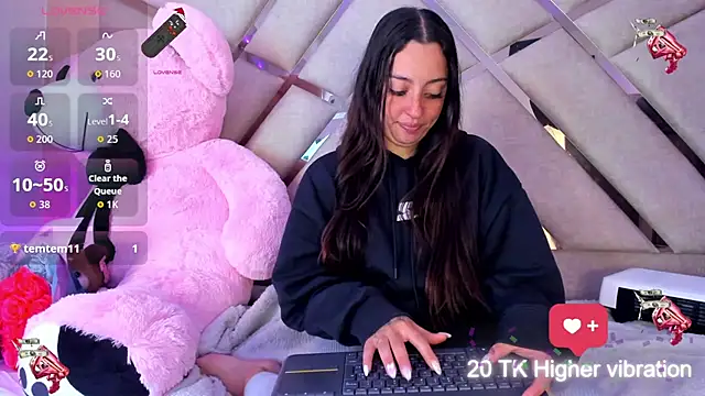 sadashi moon  online show from 10/13/25, 02:11