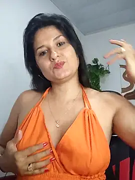 elena jonees online show from 11/26/25, 07:48