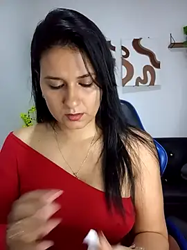 Snapshot of elena_jonees chatting on 03/27/26, 10:09 elena jonees online show from 03/27/26, 10:09