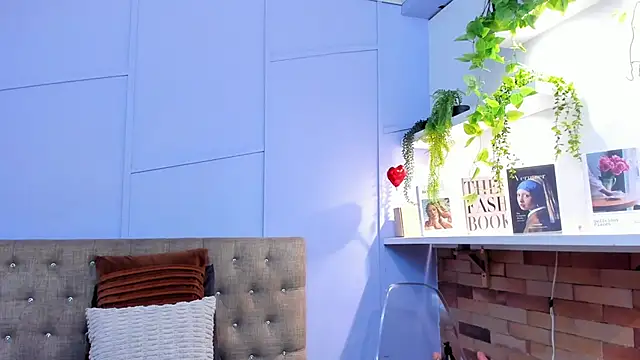 nathalie rossel online show from 10/06/25, 08:06