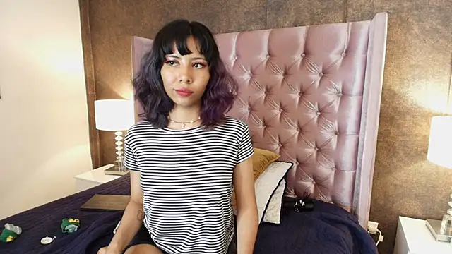 Akane Uwu online show from 02/19/25, 04:00