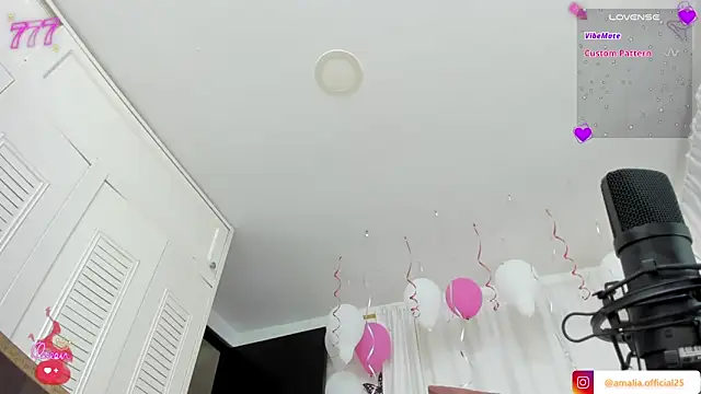 Snapshot of sweet_amalia4 chatting on 02/24/26, 06:06 sweet amalia4 online show from 02/24/26, 06:06