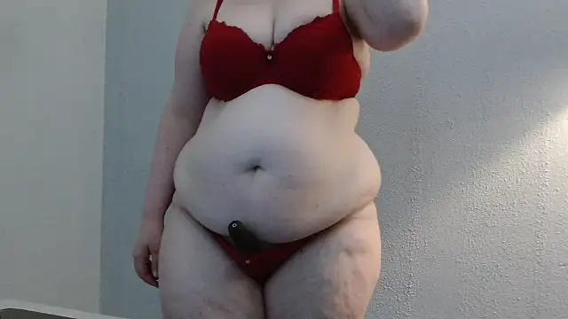 Snapshot of desiree1981 chatting on 07/14/26, 11:49 desiree1981 online show from 07/14/26, 11:49