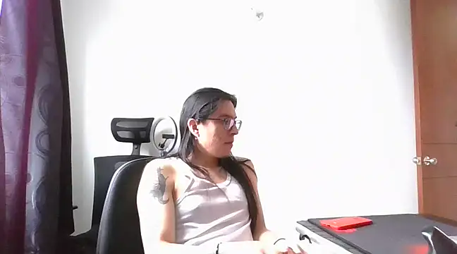 Snapshot of Pitton031 chatting on 02/06/25, 03:20 Pitton031 online show from 02/06/25, 03:20