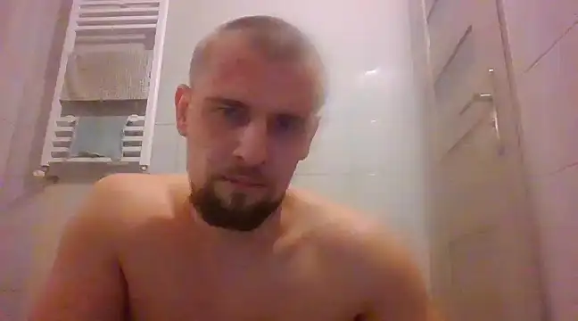 Snapshot of Regularfucker28 chatting on 01/29/25, 12:12 Regularfucker28 online show from 01/29/25, 12:12