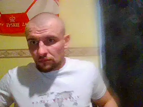 Snapshot of Regularfucker28 chatting on 03/10/25, 05:22 Regularfucker28 online show from 03/10/25, 05:22