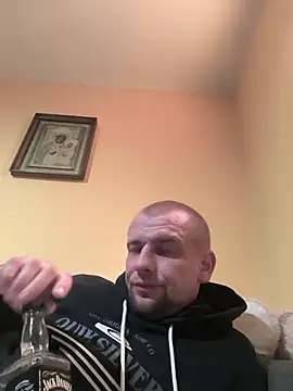 Snapshot of Regularfucker28 chatting on 03/18/26, 01:31 Regularfucker28 online show from 03/18/26, 01:31