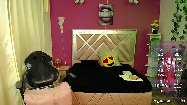 Snapshot of Naiara_Sex_ chatting on 01/08/25, 05:26 Naiara Sex online show from 01/08/25, 05:26