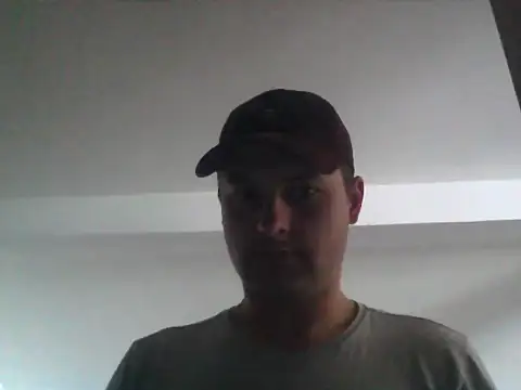 Snapshot of DefiniteTimor chatting on 06/17/26, 10:39 DefiniteTimor online show from 06/17/26, 10:39