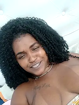 Snapshot of annybarros21 chatting on 02/02/26, 05:11 annybarros21 online show from 02/02/26, 05:11