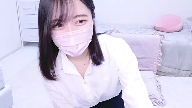 Yurie  online show from 02/02/25, 02:17