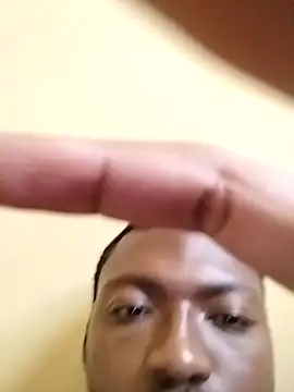 zipeqengeshe21 online show from 03/09/25, 12:09