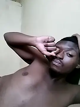 zipeqengeshe21 online show from 03/11/25, 02:51