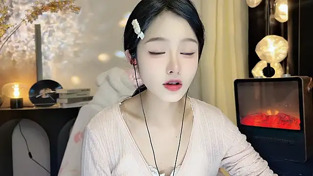 xiaodaibabyy online show from 02/23/25, 04:13